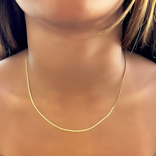 Thin Herringbone Chain Necklace